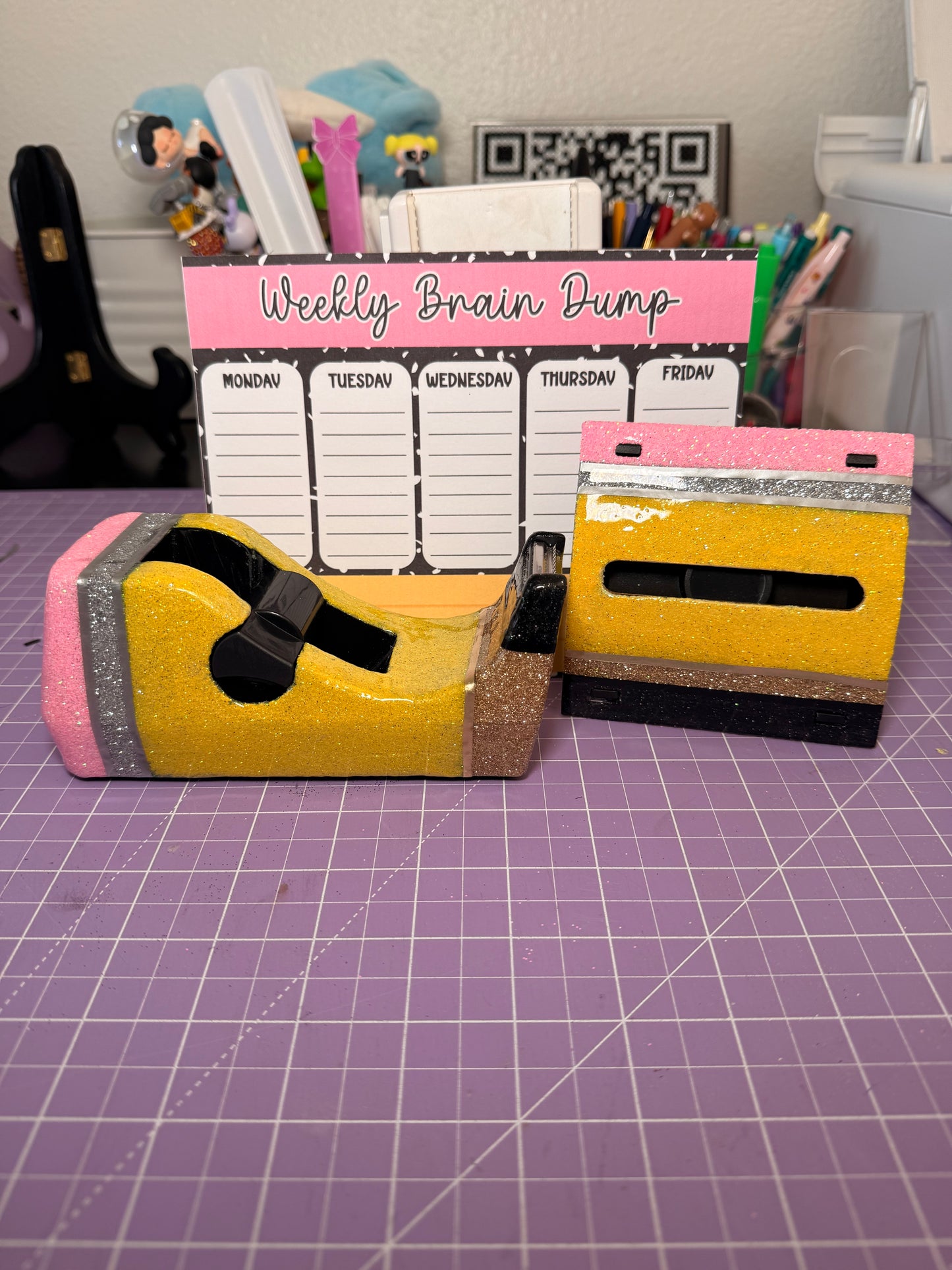 Notepad Dispenser
